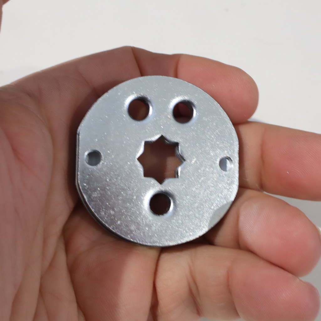 Supporto sfilabile per motore tapparella con foro da 10 mm.