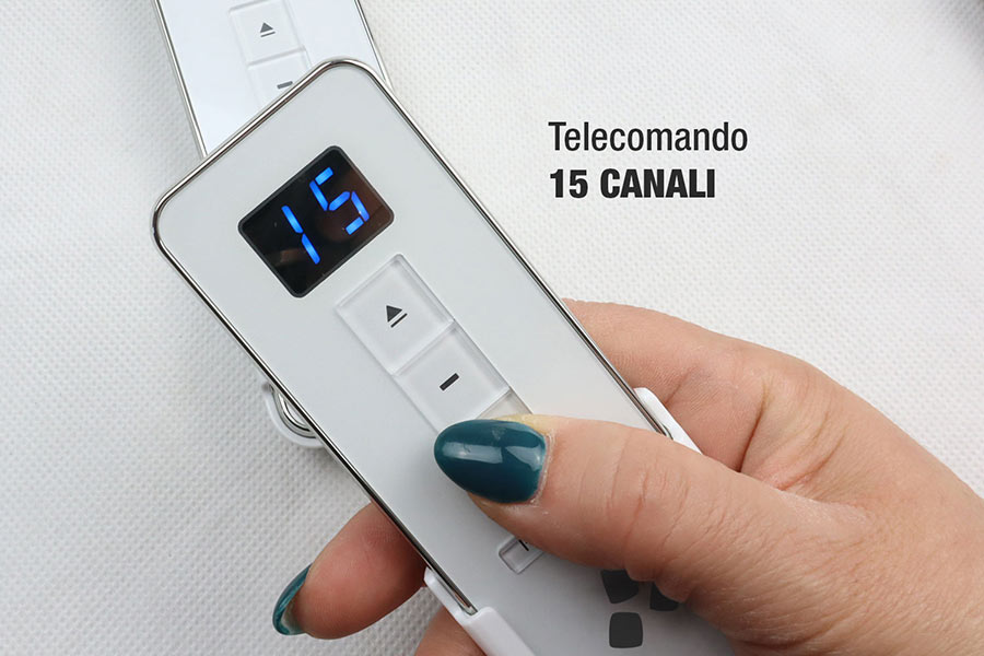 Motore Tech International serie RADIO con finecorsa meccanico e telecomando per tapparelle e tende