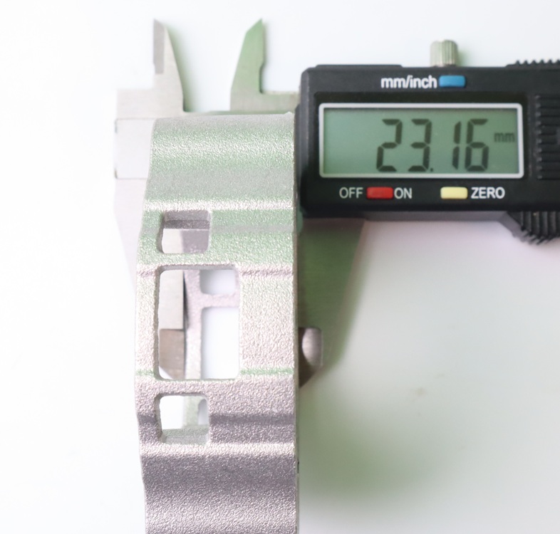 Staffa per motore Nice per tenda da sole e tapparella in alluminio