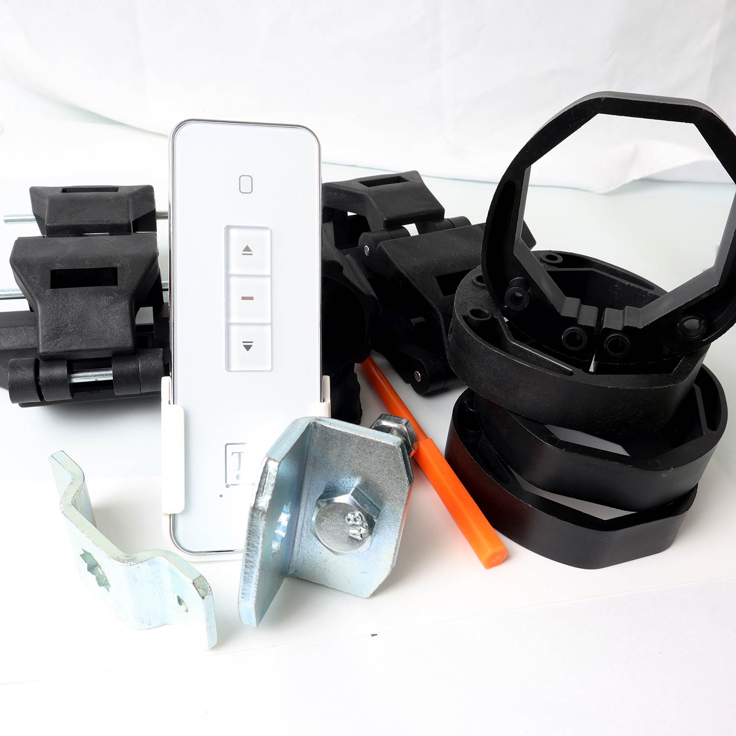 Motore Tech International serie RADIO con finecorsa meccanico e telecomando per tapparelle e tende