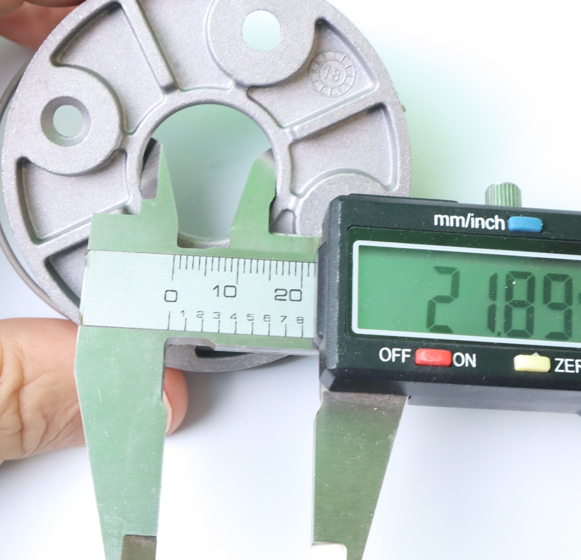 Staffe motore per tende da sole – Modello TTGO (Nice S.p.A.)