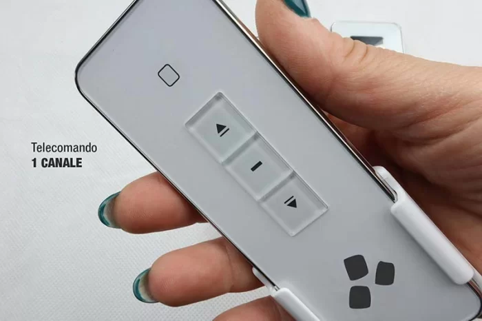 Telecomando Tech International da 1 a 15 canali per motori tapparelle e tende
