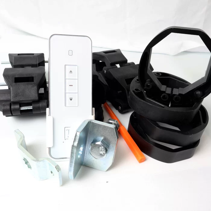 Motore Tech International serie RADIO con finecorsa meccanico e telecomando per tapparelle e tende